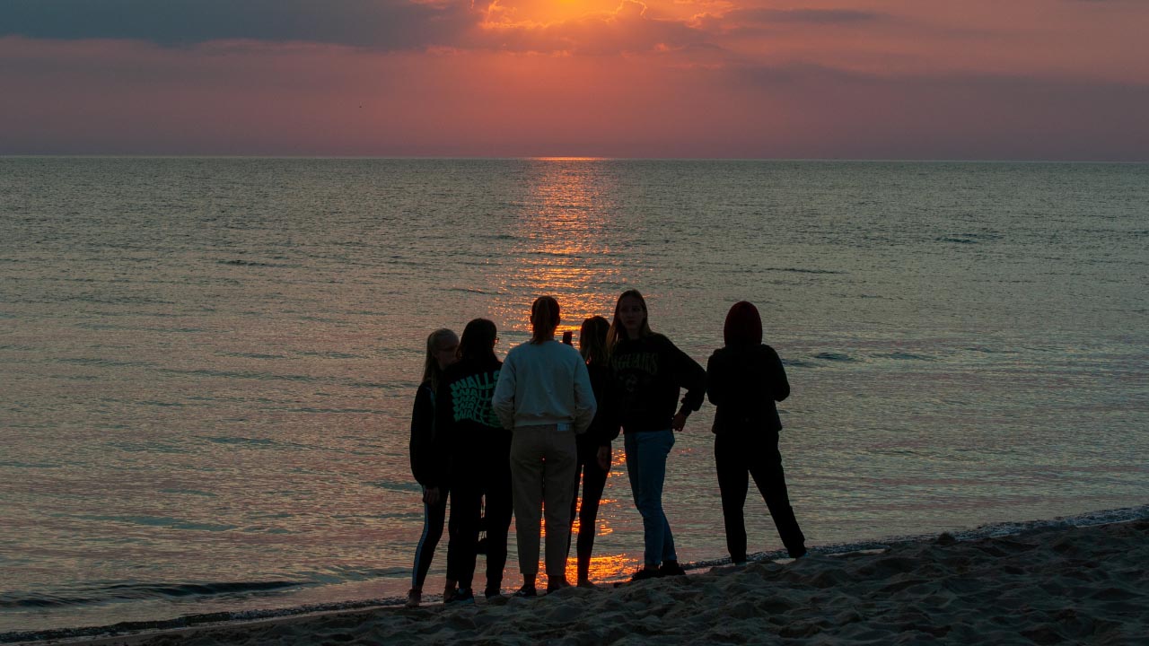 Enjoy Stunning Sunsets with Y Suites Accommodation